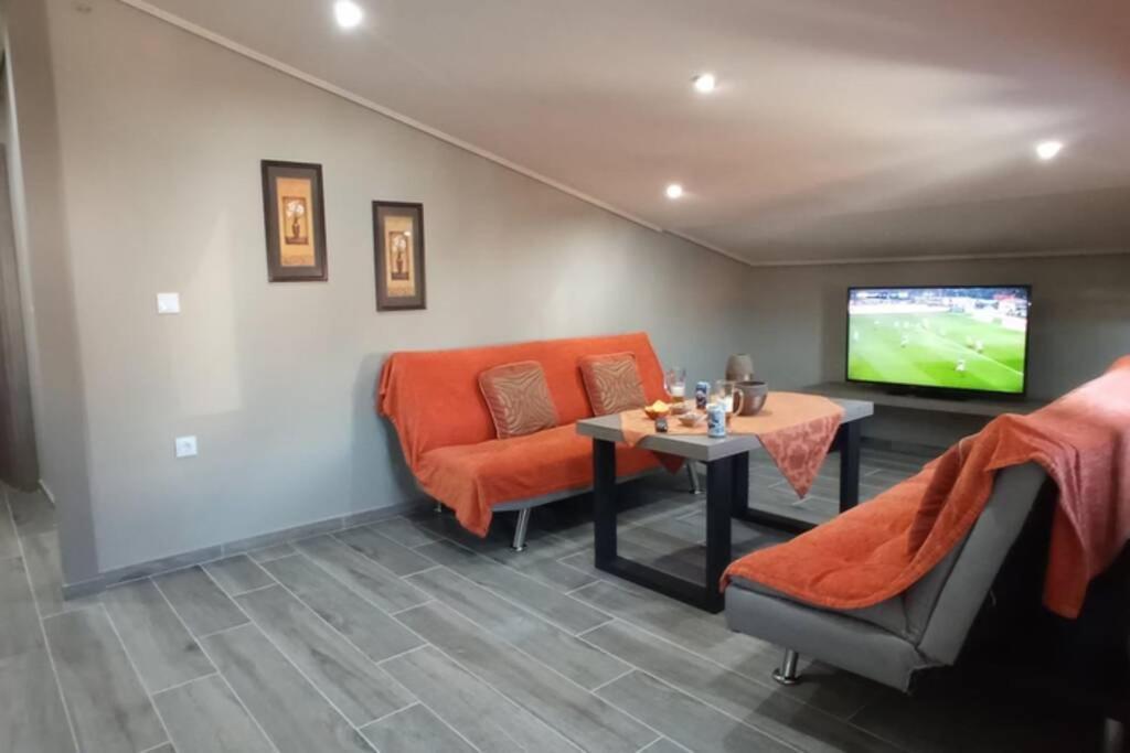 Aretoysa Center Luxury Suites 2 Néa Péramos Zewnętrze zdjęcie
