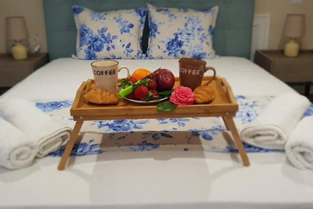 Aretoysa Center Luxury Suites 2 Néa Péramos Zewnętrze zdjęcie